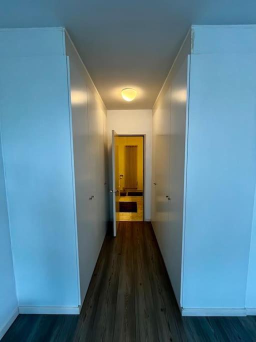 Big Apartment With Parking In Antwerpia Zewnętrze zdjęcie
