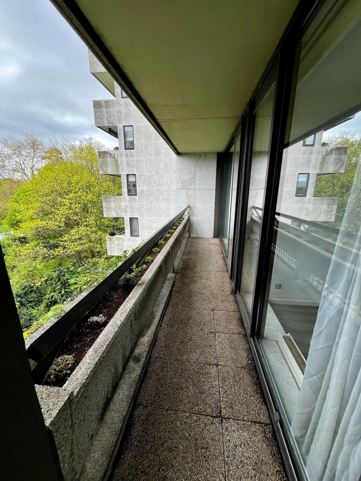 Big Apartment With Parking In Antwerpia Zewnętrze zdjęcie